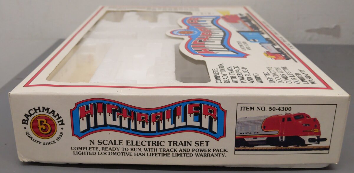 Bachmann 50-4300 Santa Fe Highballer N Gauge Diesel Starter Train Set VG/Box