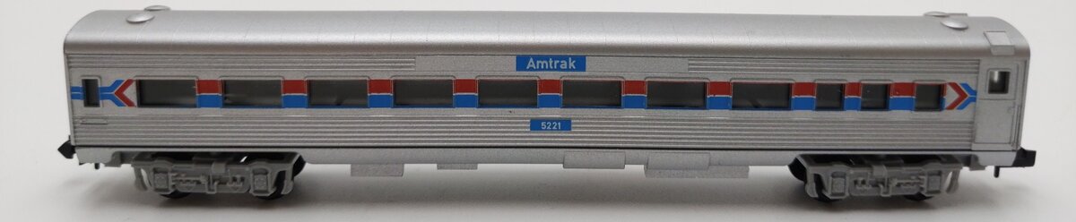 Minitrix 3033 N Scale Amtrak Coach Passenger Car #5221 EX