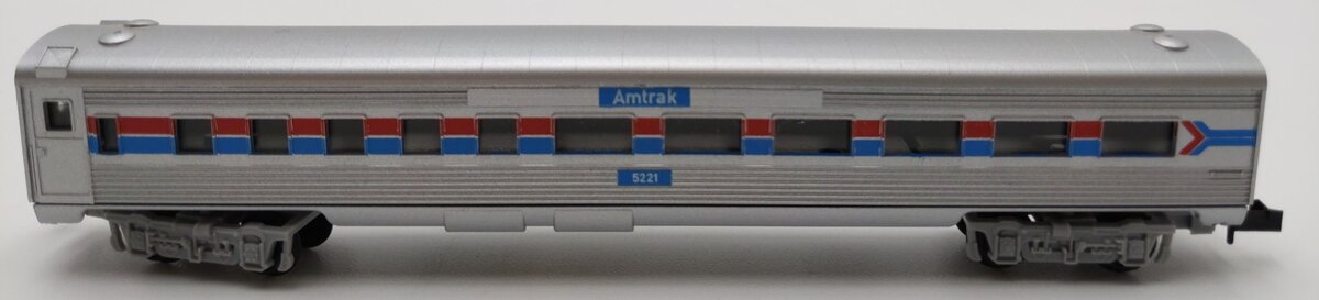 Minitrix 3033 N Scale Amtrak Coach Passenger Car #5221 EX