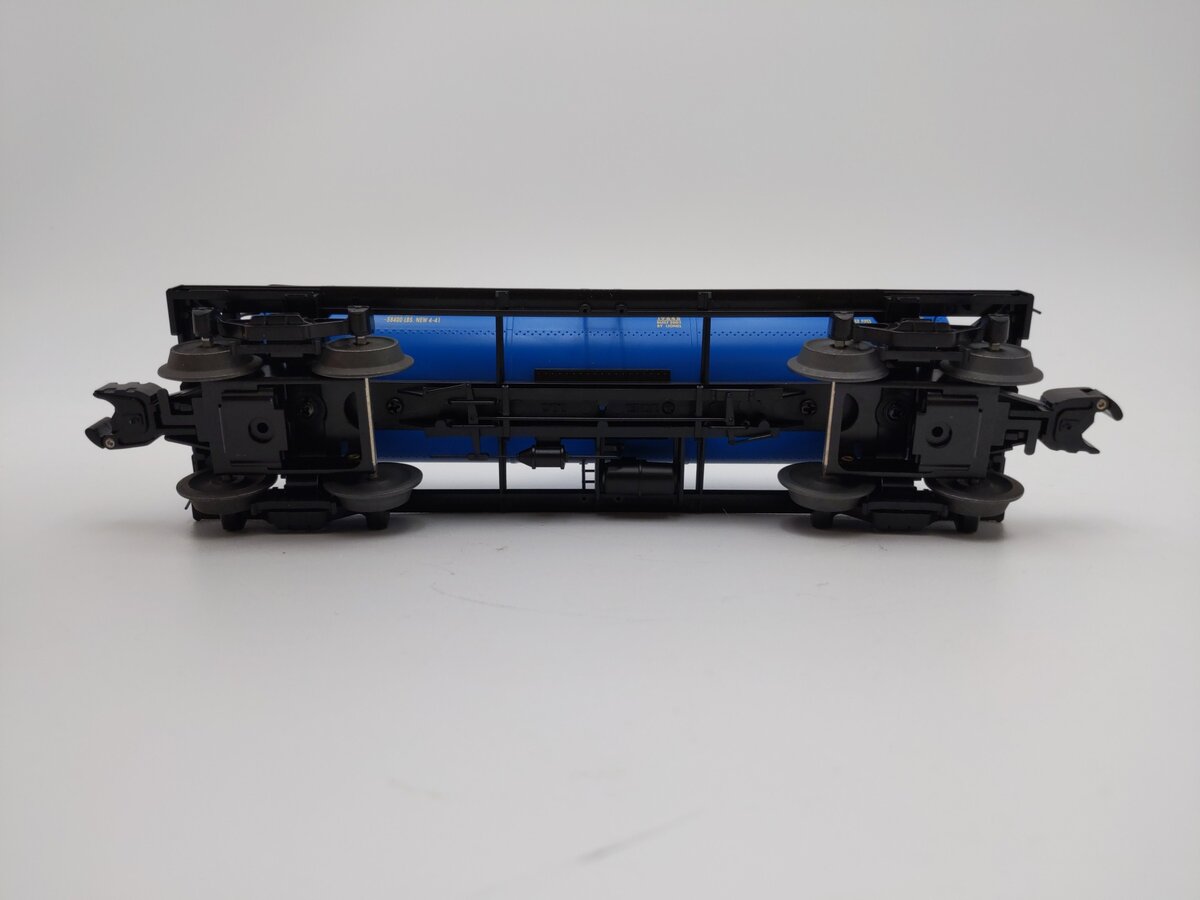 Lionel 6-19645 O Gauge Pennsylvania Salt 8,000 Gallon Tank Car #4724 EX/Box