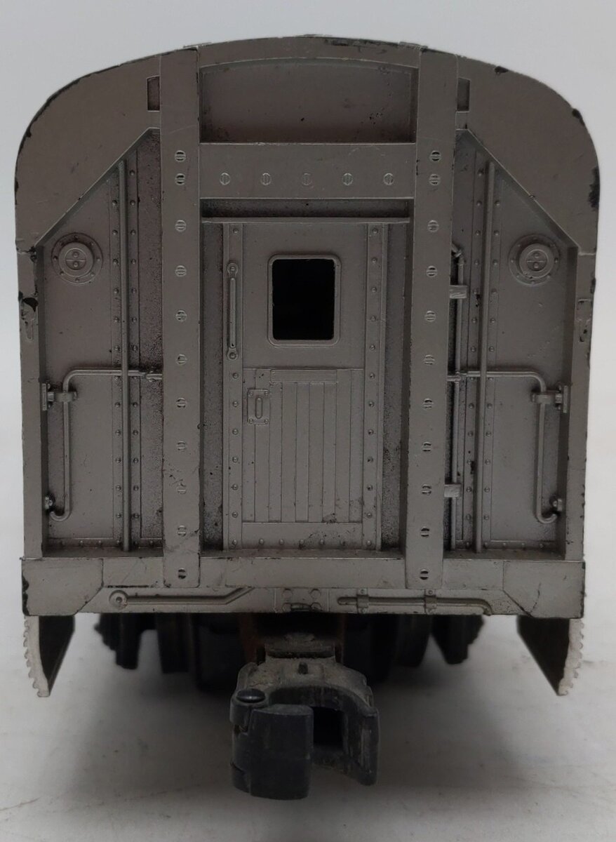 Lionel 2530 Vintage O Lionel Lines REA Small Door Aluminum Baggage Car