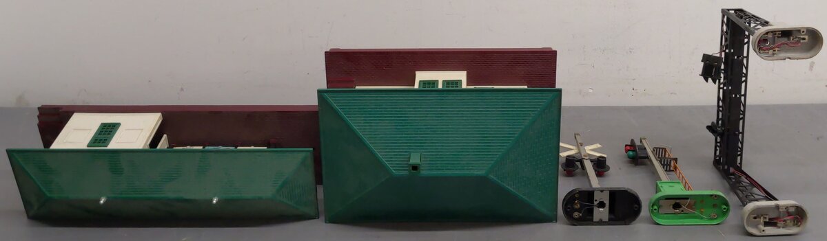 Lionel O Gauge Vintage Accessories; 153, 450, 154, 133, 257, [5] VG