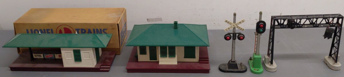 Lionel O Gauge Vintage Accessories; 153, 450, 154, 133, 257, [5] VG