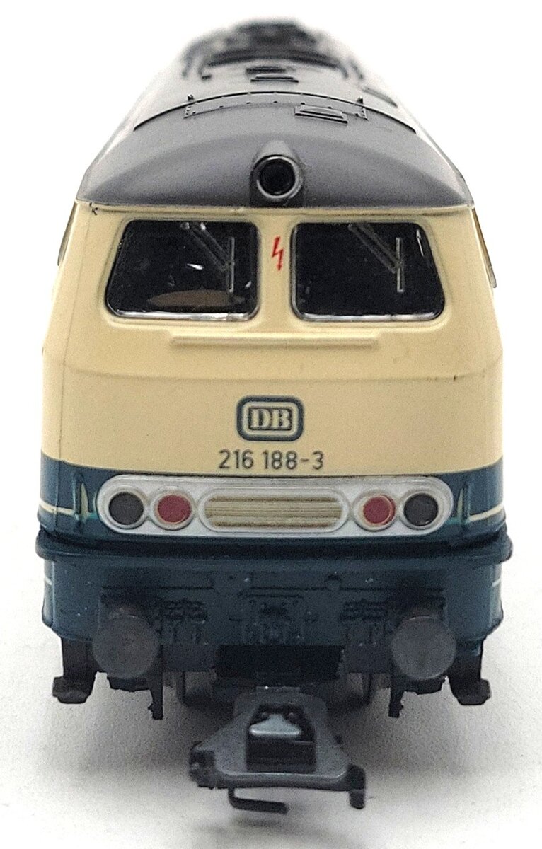 Marklin 3074 HO Deutsche Bahn Diesel Locomotive 216 090-1 EX