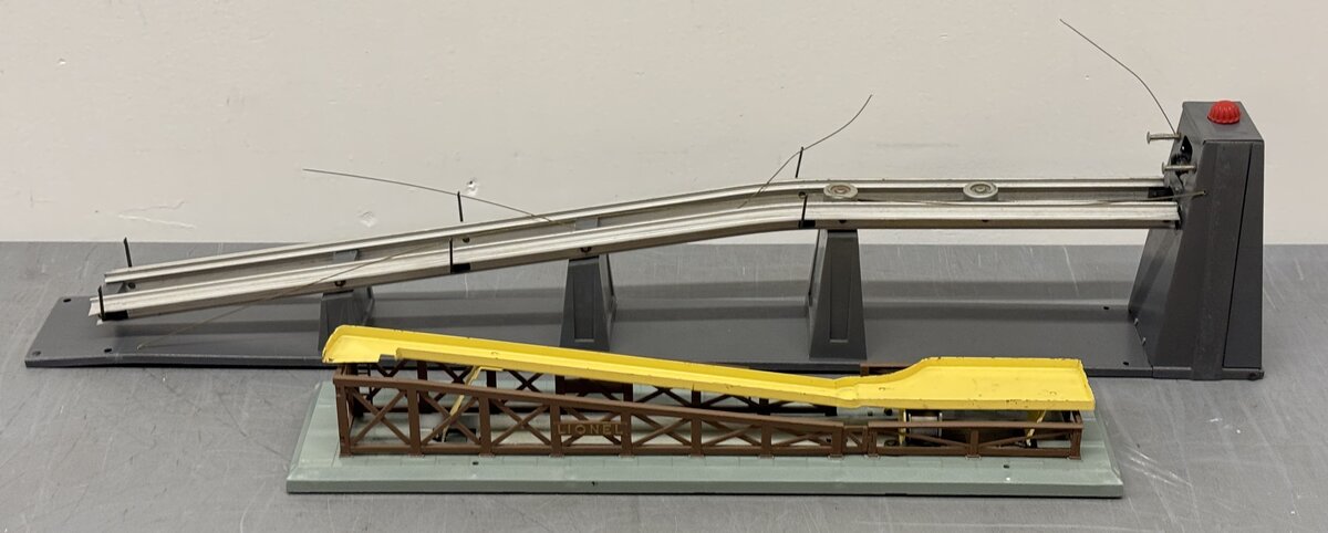 Lionel Vintage O Gauge Accessories: 132, 362, 397, 456 [4]