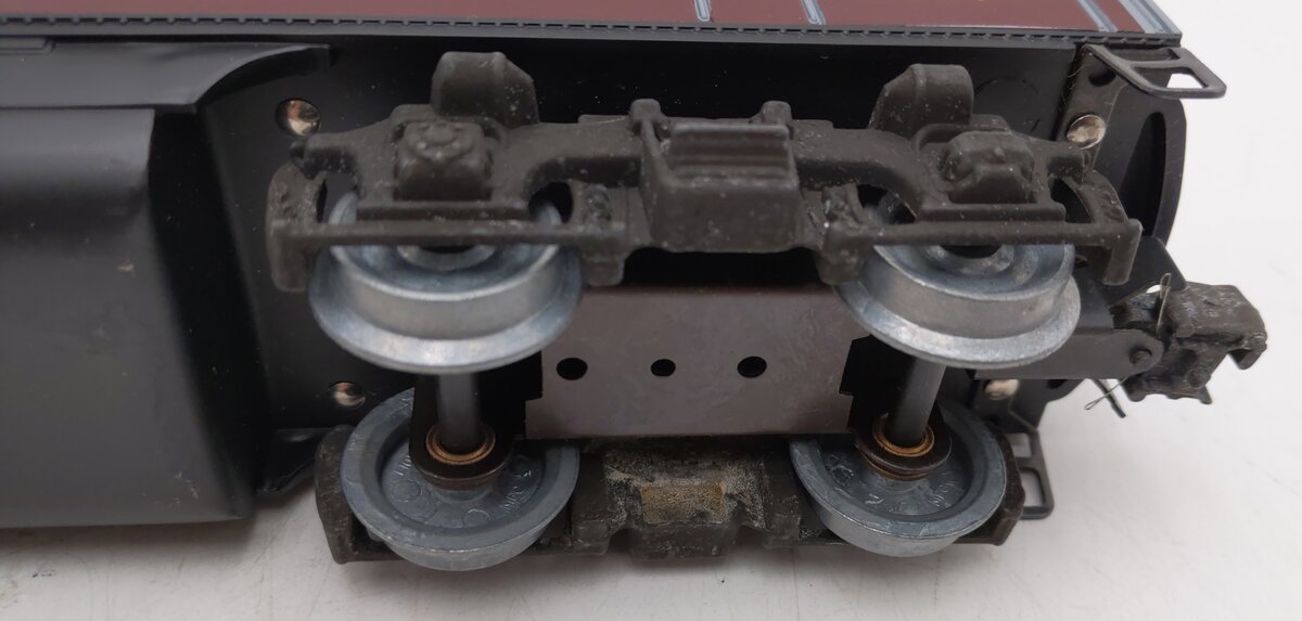 Lionel 6-8469 O Gauge Canadian Pacific F3 B-Unit Non-Powered Diesel Locomotive EX