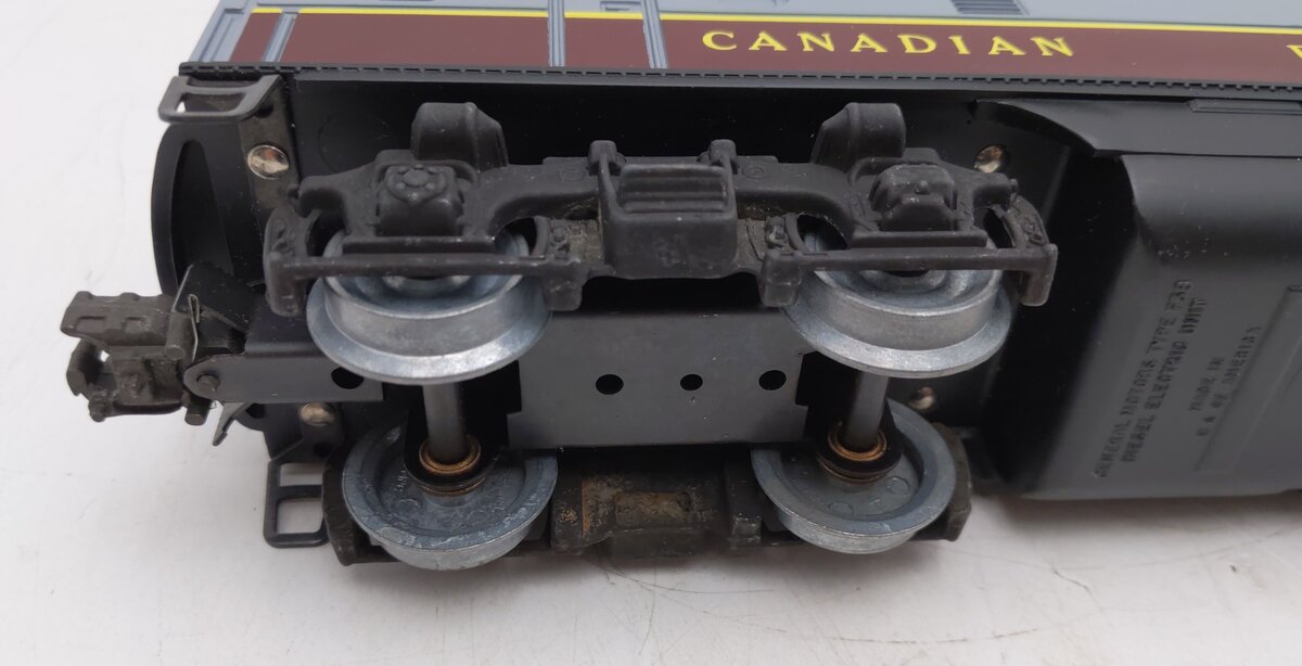 Lionel 6-8469 O Gauge Canadian Pacific F3 B-Unit Non-Powered Diesel Locomotive EX