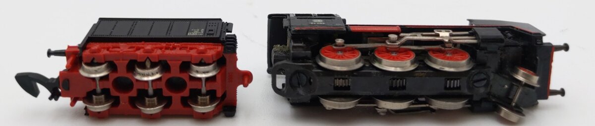 Marklin 8803 Z Mini Club Steam DB 2-6-0 Locomotive & Tender EX