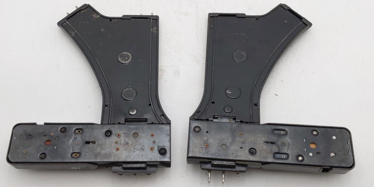 Lionel O22 Vintage O Left-Hand & Right-Hand Remote Control Switches (Pair of 2) VG/Box