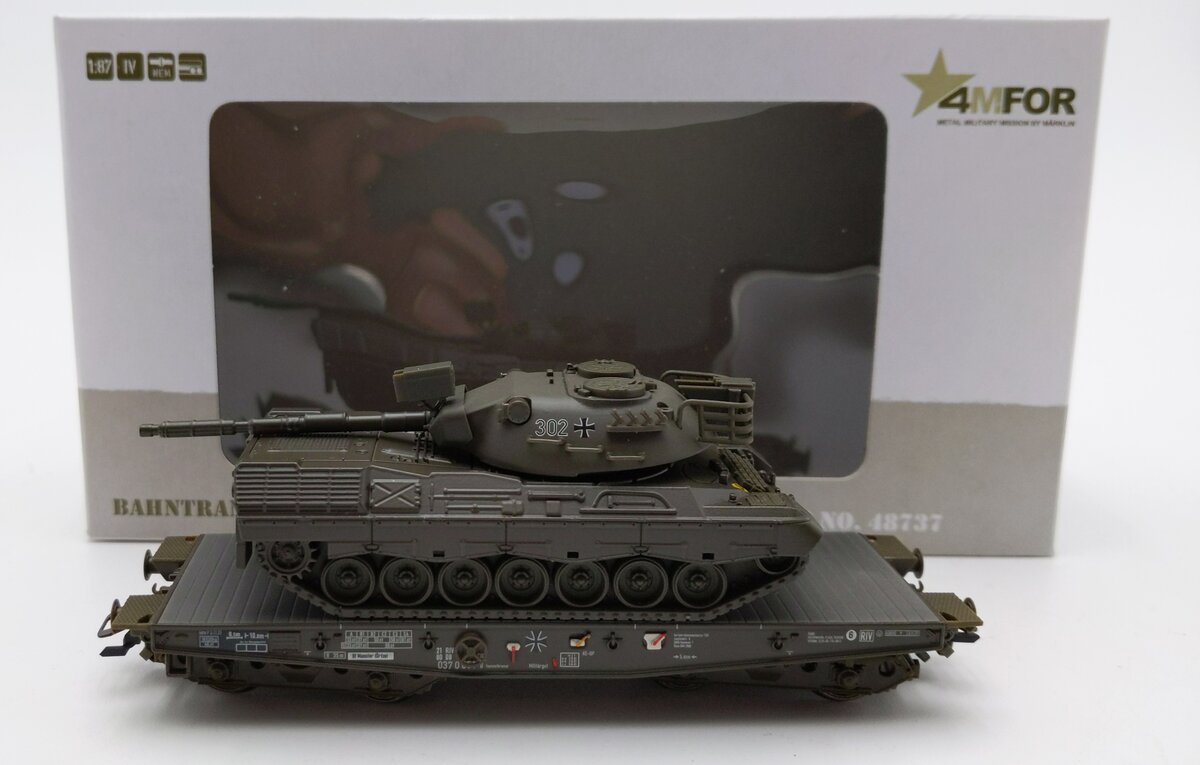 Marklin 48737 HO Scale Flatcar with Leopard 1 Battle Tank LN/Box