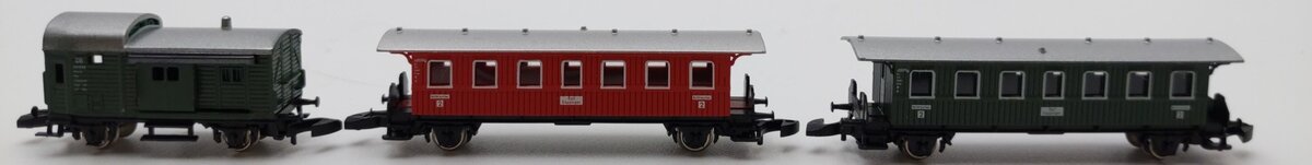 Marklin Z Scale DB German Federal Railroad Freight Train Baggage & Coach Cars[3] EX