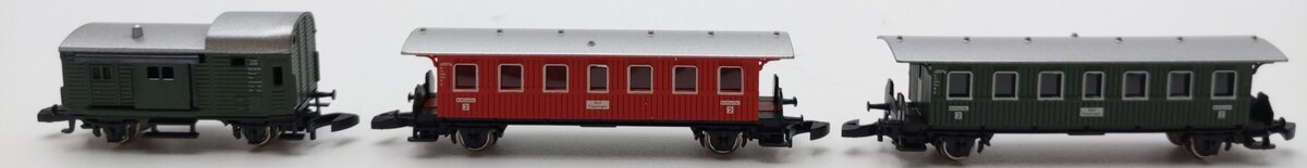 Marklin Z Scale DB German Federal Railroad Freight Train Baggage & Coach Cars[3] EX