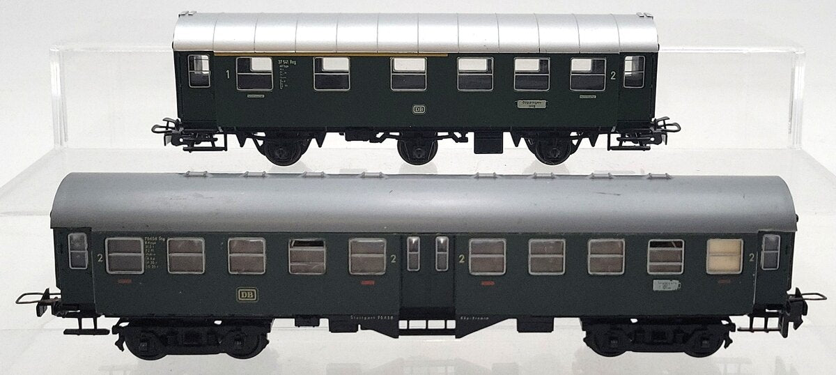 Marklin HO Deutsche Bundesbahn Assorted Passenger Cars: 37541, 75458 [2] VG