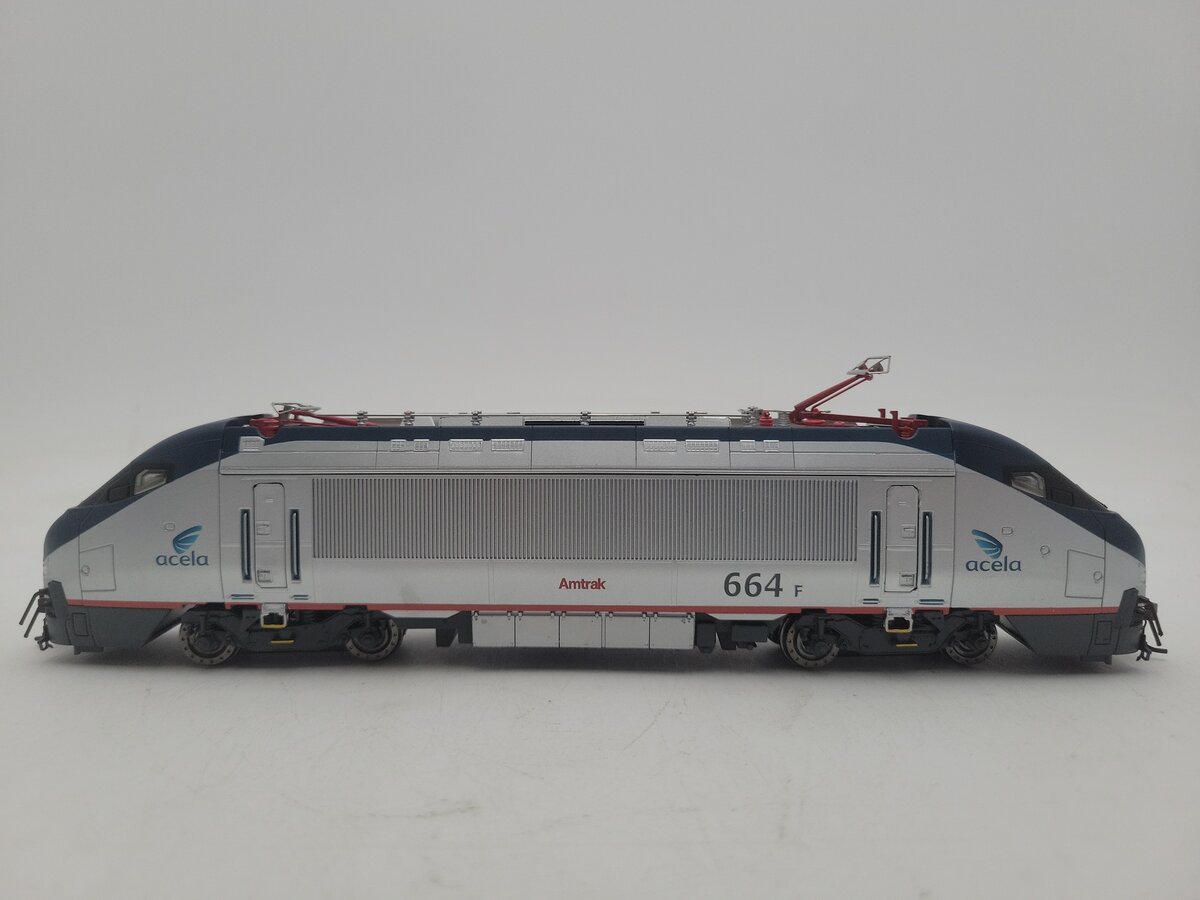 Bachmann 83005 HO Amtrak Acela HHP-8 Diesel Locomotive #664 EX/Box