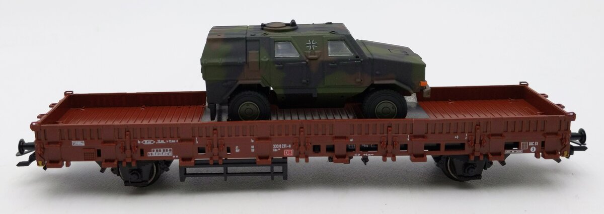 Marklin 46952 HO Scale Bundeswehr Stake Car LN/Box