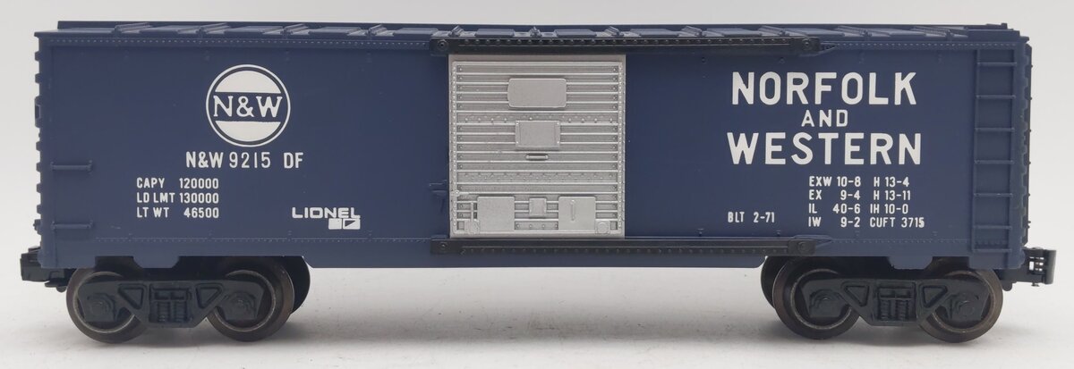 Lionel 9215 Norfolk And Western Boxcar #9215 EX/Box