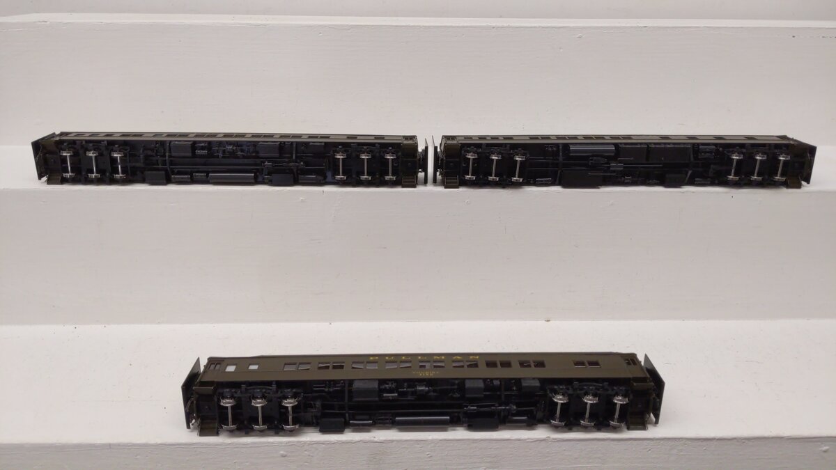 Challenger Imports 2459.1 HO BRASS GN Passenger Car Set (Set of 3) EX/Box