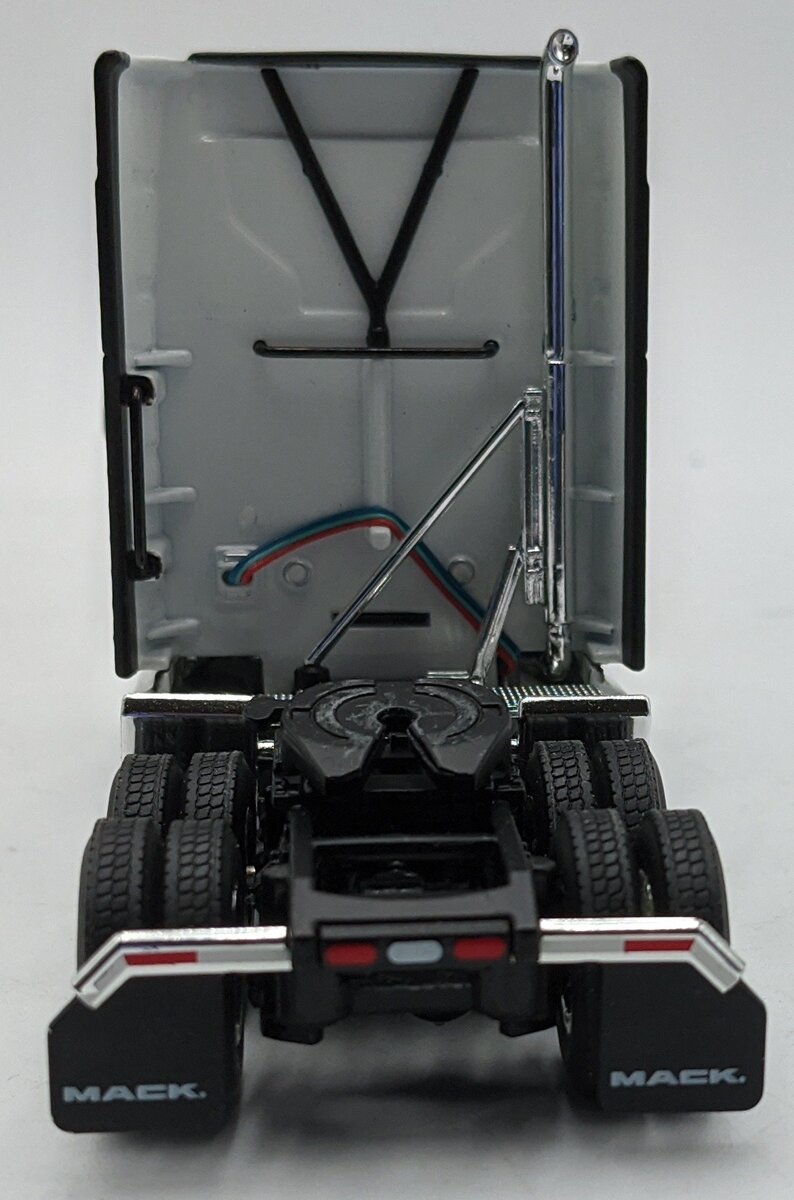 First Gear 50-3389 1:50 Diecast Mack Anthem 6x4 Tractor w/High Sleeper Cab NIB