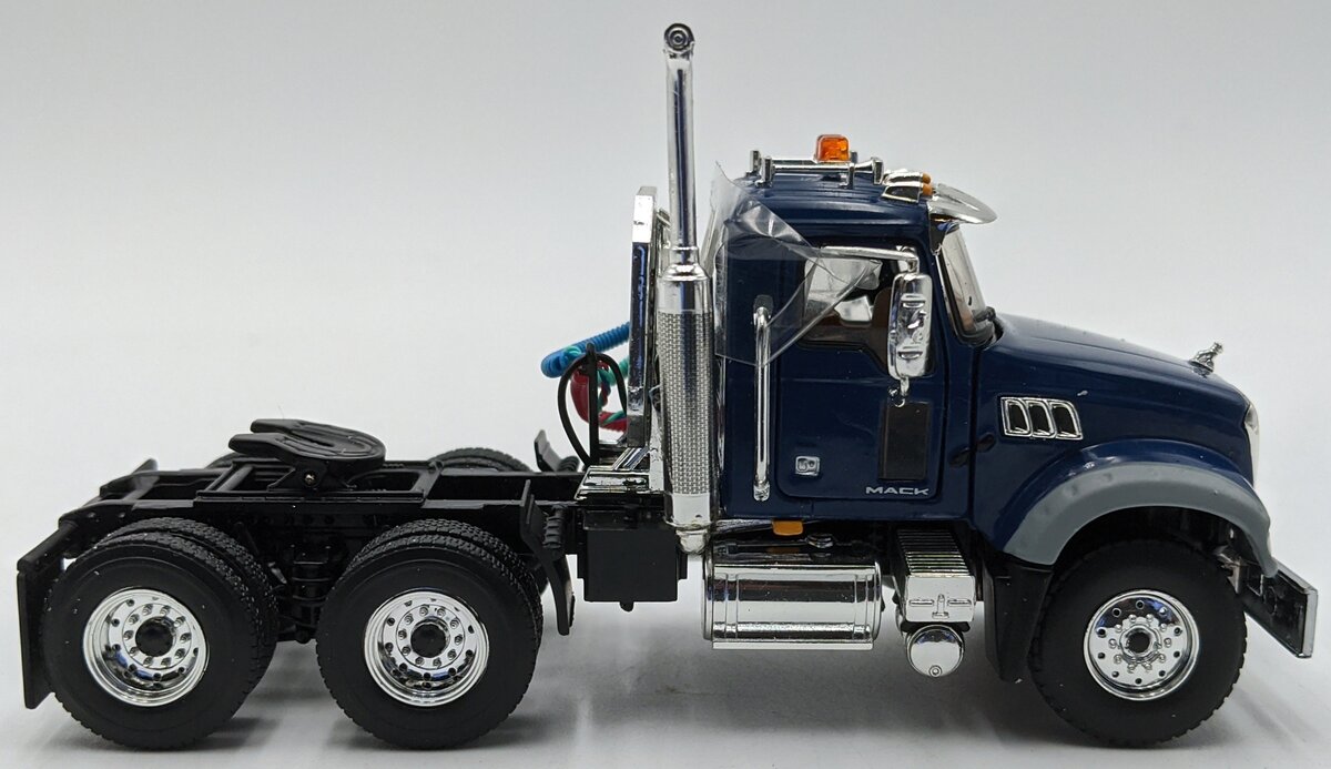 First Gear 50-3458 1:50 Diecast Mack Granite MP Cab Blue NIB