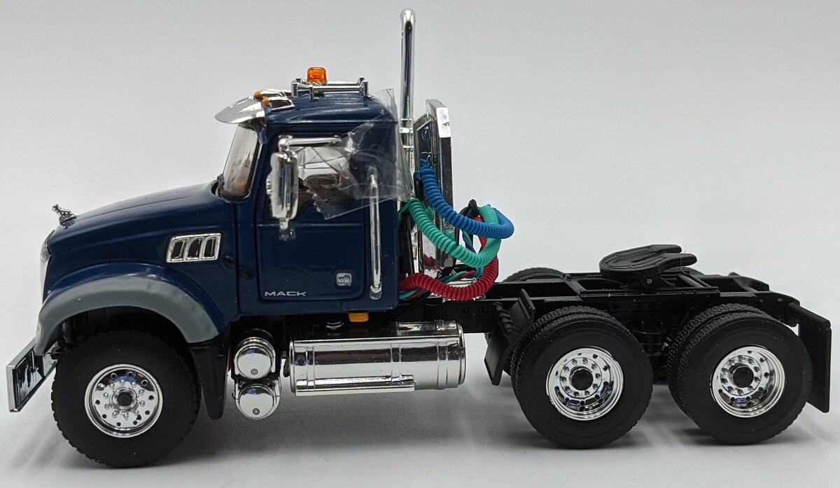 First Gear 50-3458 1:50 Diecast Mack Granite MP Cab Blue NIB