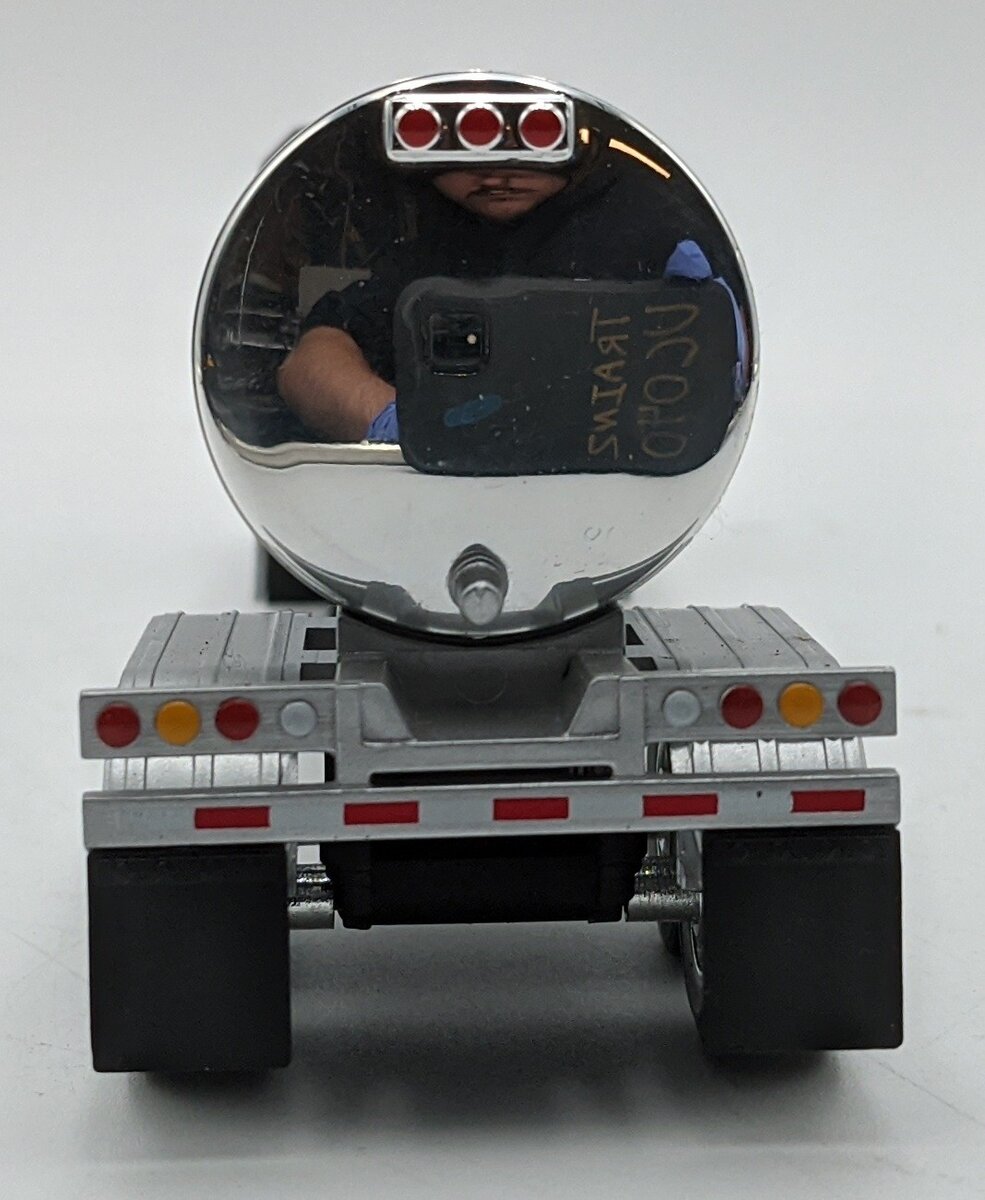 First Gear 50-3368 1:50 Diecast Chrome Food Grade Tanker Trailer Kuhnle Bros NIB