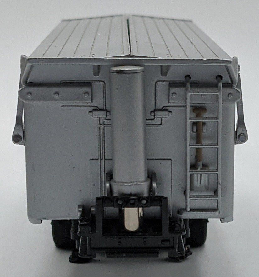 WSI 03-1003 1:50 Diecast Asphalt and Sand 3-Axle Tip Trailer in White VG/Box
