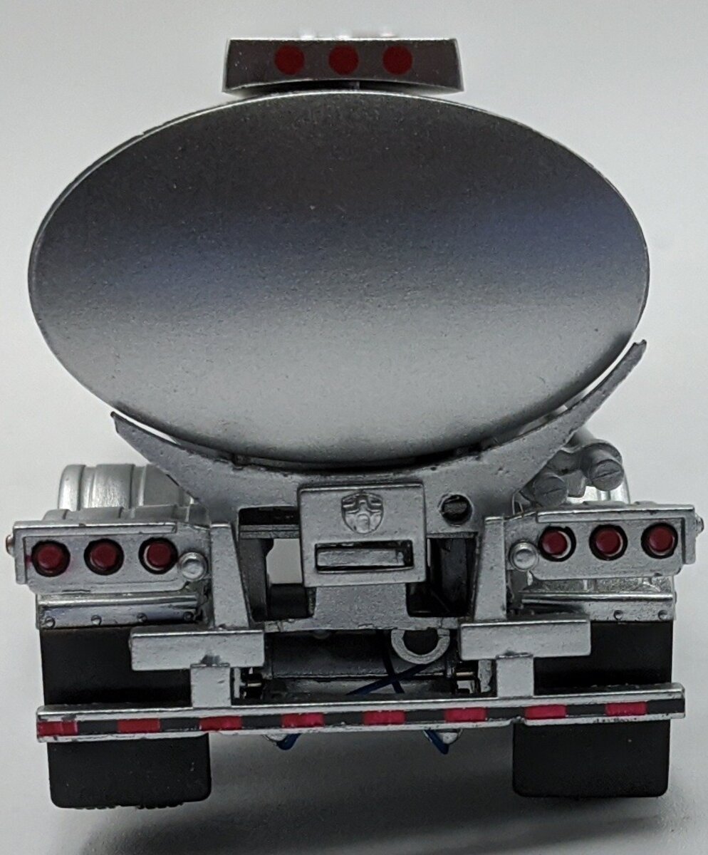 Tonkin T202 1:50 Diecast 2 Axle Heil Gasoline Tanker VG/Box