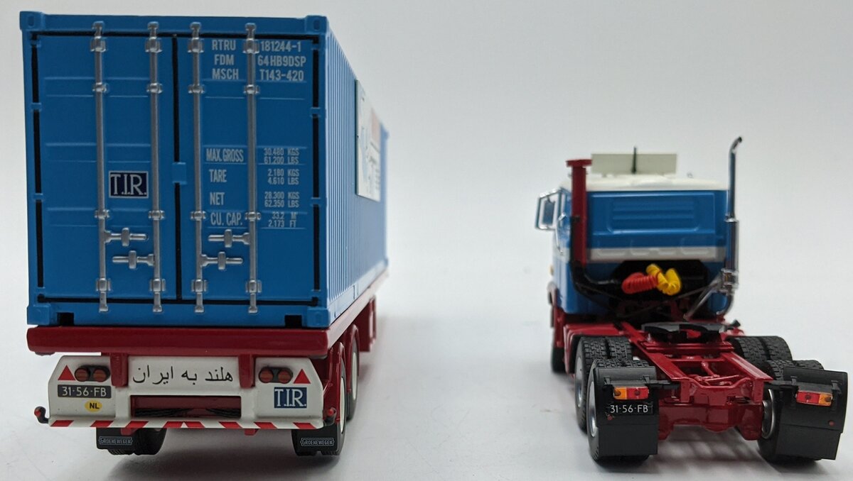 Tekno 71269 1:50 Diecast Mack F700 Tractor w/Van Trailer VG/Box