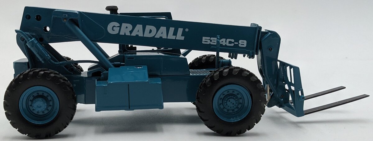 Hiram Construction Company 1:32 Diecast GRADALL 534C-9 Material Handler NIB