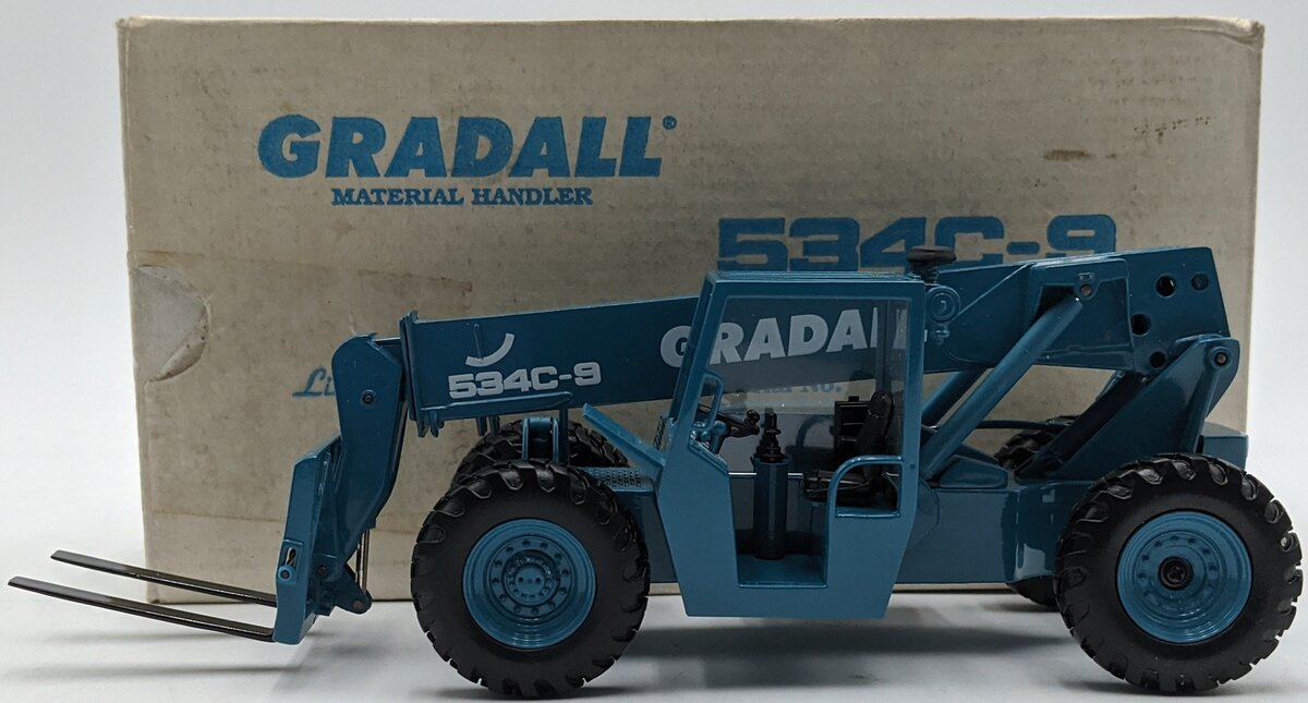 Hiram Construction Company 1:32 Diecast GRADALL 534C-9 Material Handler NIB