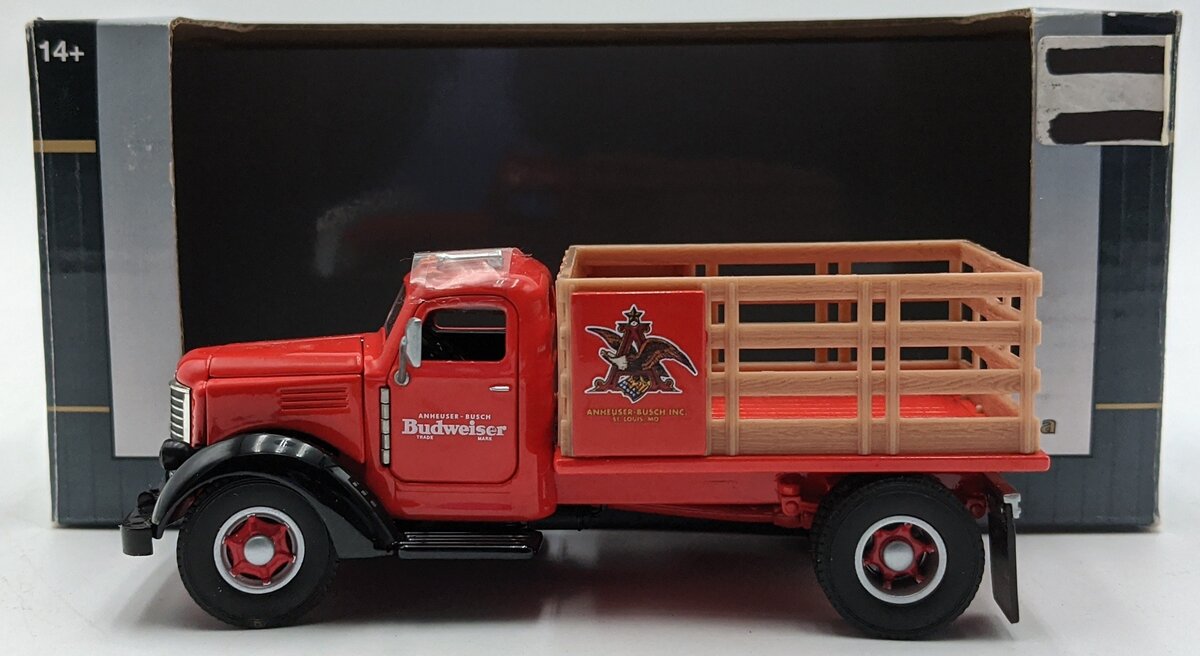 Spec Cast 39503 1:50 Diecast Budweiser Stake Back Truck NIB