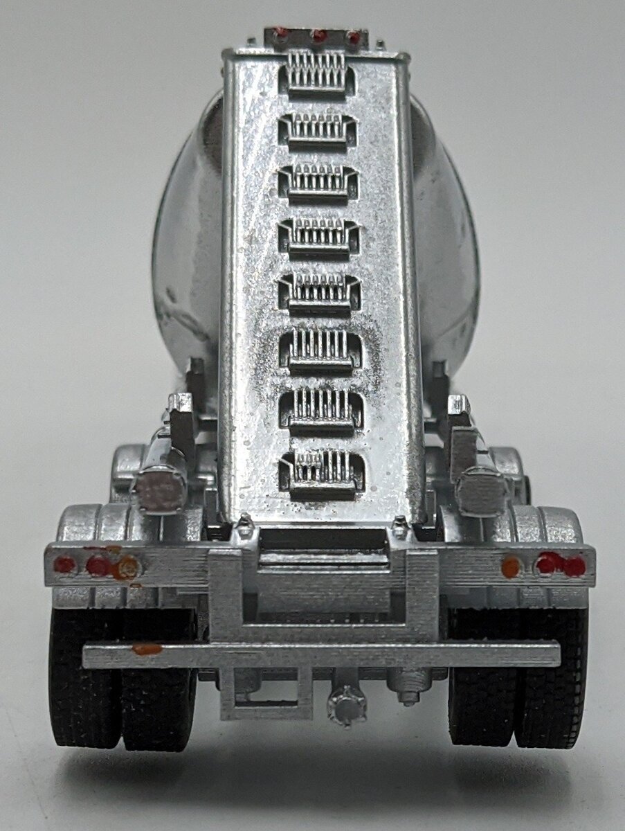 Custom Built 1:50 Diecast Custom 2 Axle Covered Pneumatic Trailer Silver/Box