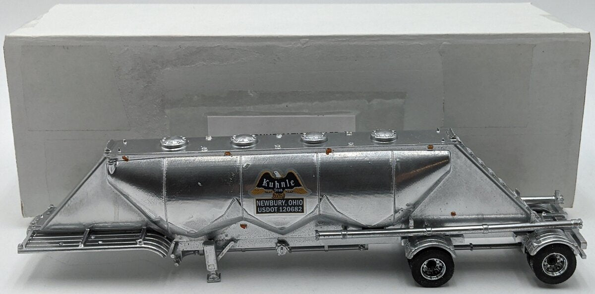 Custom Built 1:50 Diecast Custom 2 Axle Covered Pneumatic Trailer Silver/Box