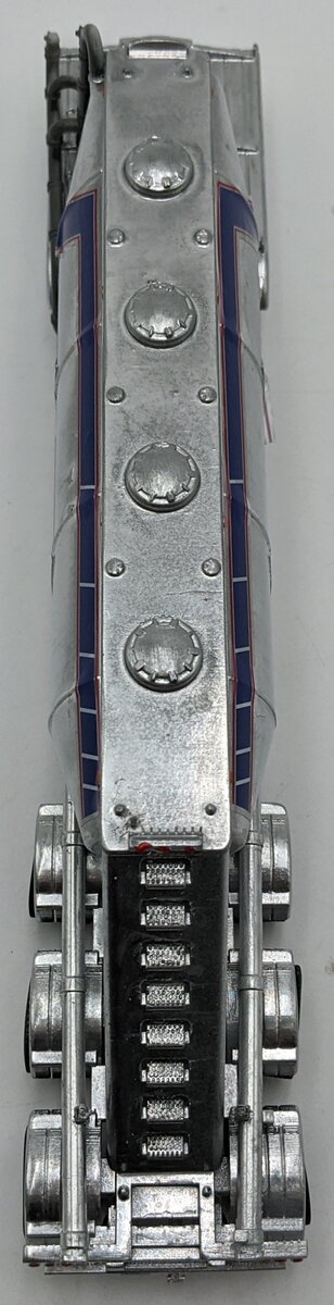 Custom Built 1:50 Diecast Custom 3 Axle Pneumatic Trailer Silver/Box