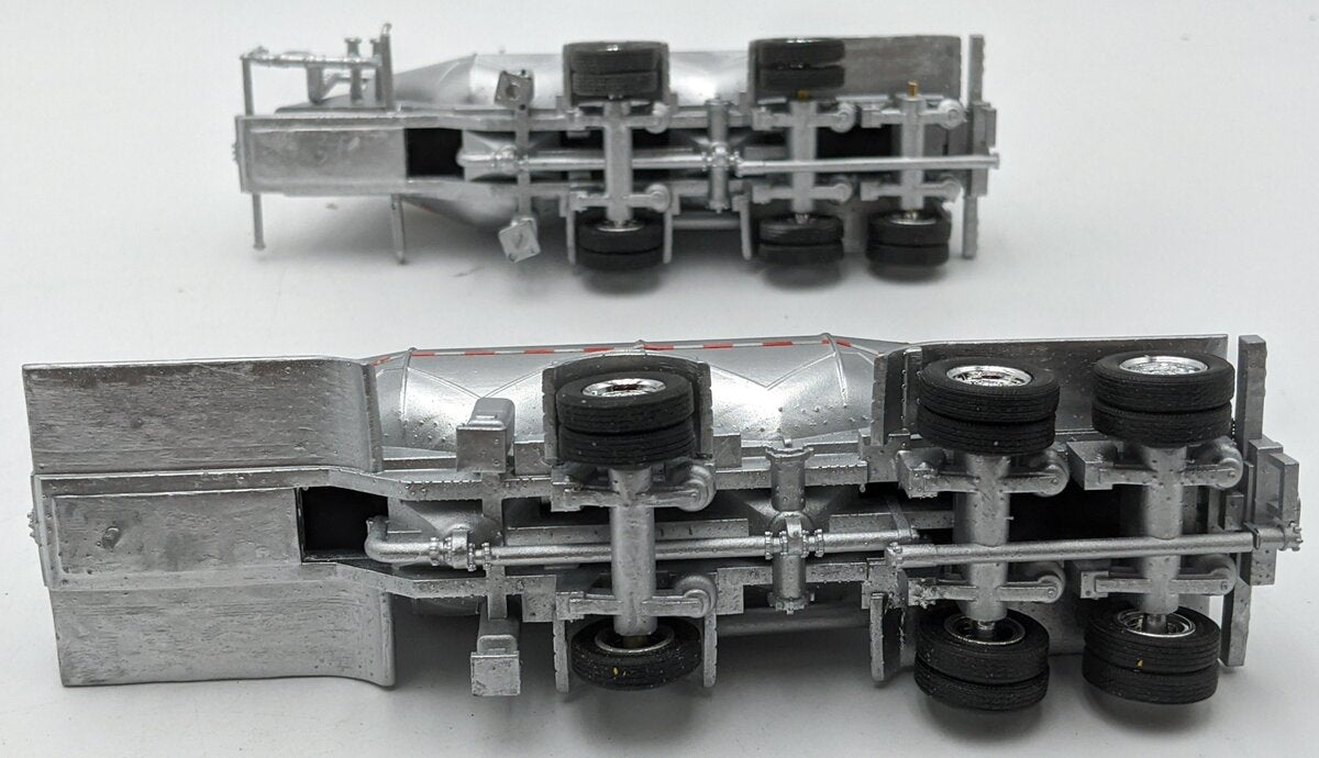Custom Built 1:50 Diecast Custom Set Pneumatic Trailers w/Dolly (Set of 2)