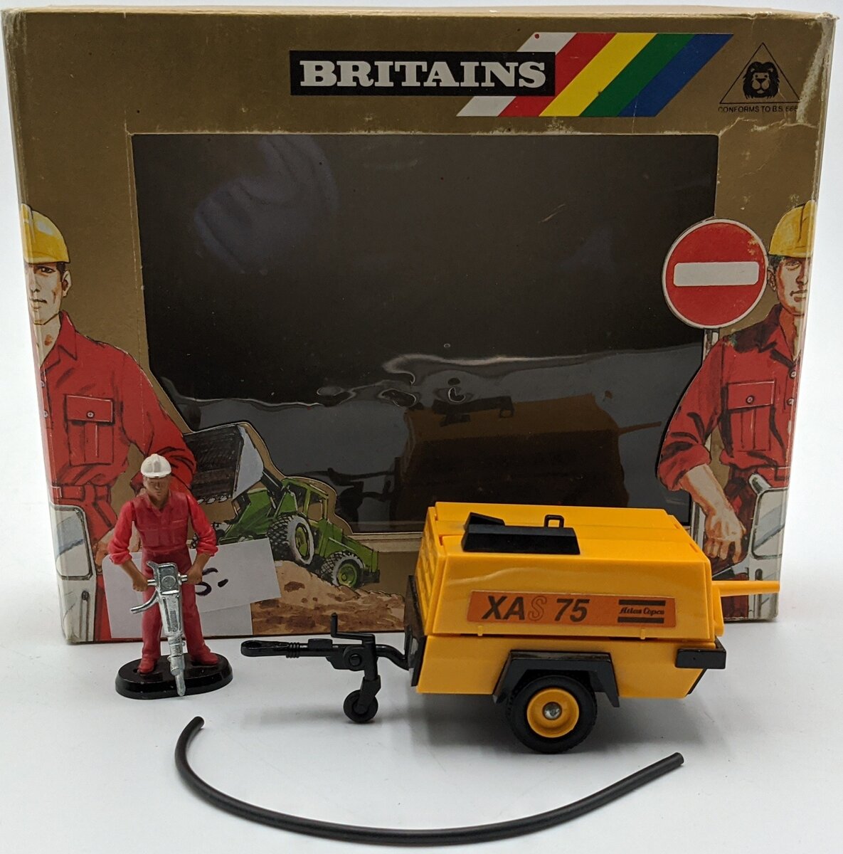 Atlas Copco 9940 Diecast Britian's Air Compressor w/ Man/Jack Hammer NIB