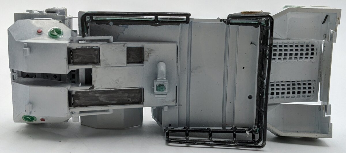 Custom Built 1:50 Diecast Custom Etnyre Asphalt Chip Distributor White/Box