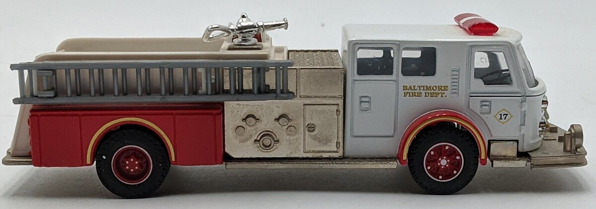 Corgi 51702 1:50 Diecast Baltimore American La France Pumper Firetruck VG/Box