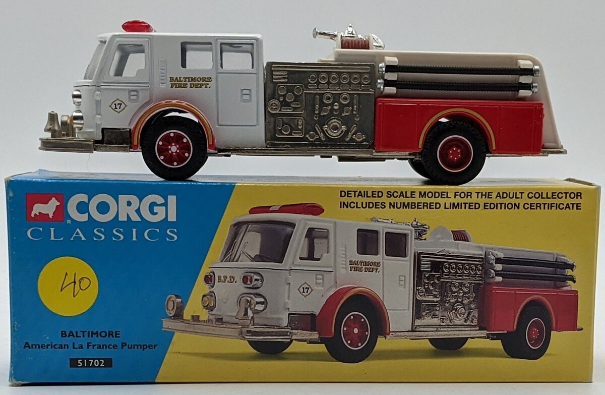 Corgi 51702 1:50 Diecast Baltimore American La France Pumper Firetruck VG/Box