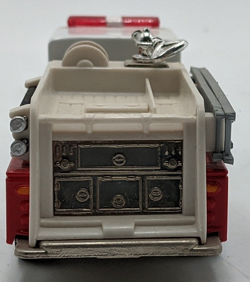 Corgi 51702 1:50 Diecast Baltimore American La France Pumper Firetruck VG/Box