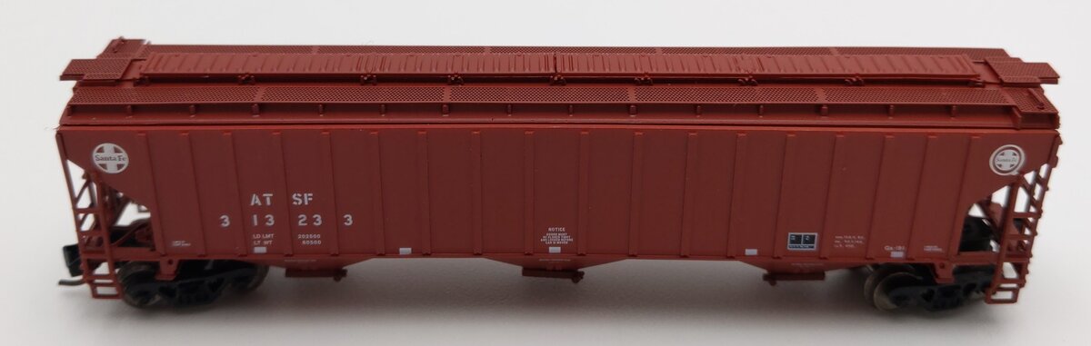 InterMountain 65361-22 N Scale Santa Fe 3-Bay Hopper #313233 LN/Box