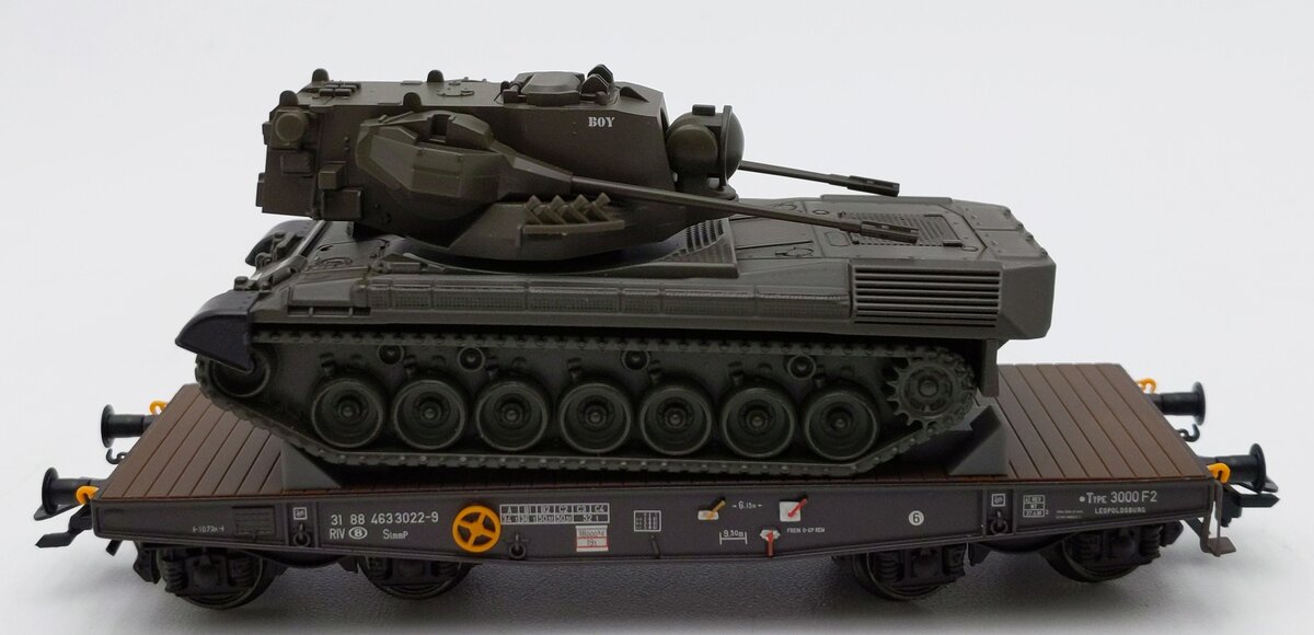 Marklin 48716 HO Scale Belgian Army: Flatcar w/Tank LN/Box