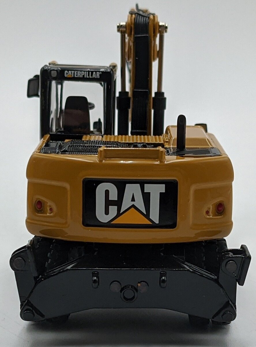 Norscot 55171 1:50 Diecast Caterpillar M316D Excavator NIB