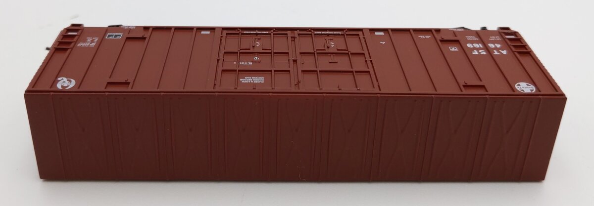 InterMountain 6133003-04 N Scale ATSF Double Door Boxcar #46169 LN/Box