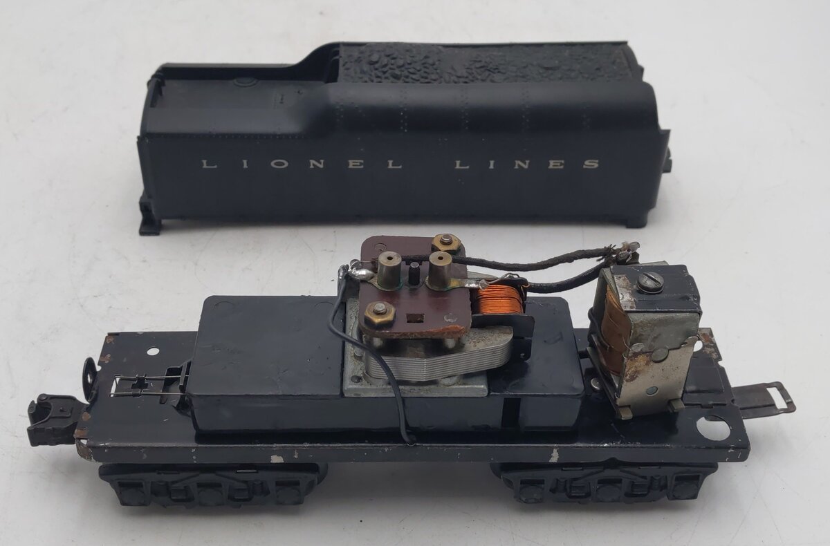 Lionel 1130 Vintage O 2-4-2 Steam Engine with 2671WX Tender VG