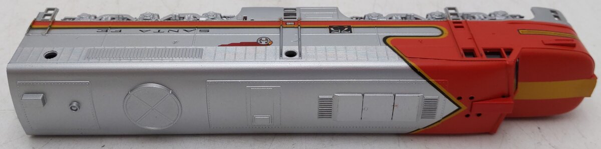 Athearn 3305 HO Scale Santa Fe PA-1 Powered Diesel Locomotive #75 EX/Box