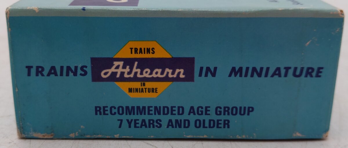 Athearn 4204 HO Illinois Central GP-35 Powered Diesel Locomotive #9432 EX/Box