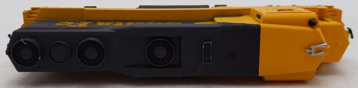 Athearn 1614 HO Scale Santa Fe Powered Diesel Locomotive #3221 EX/Box