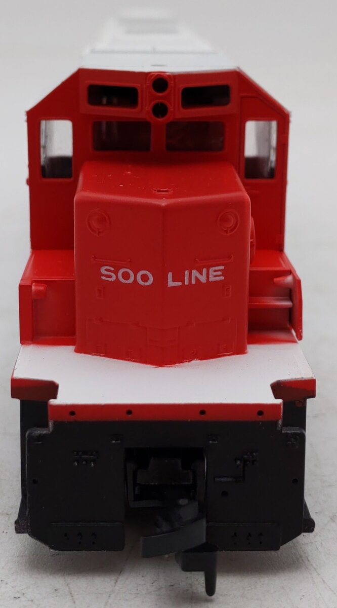 Athearn 4407 HO Soo Line SD40-2 Powered Diesel Locomotive #6604 EX/Box