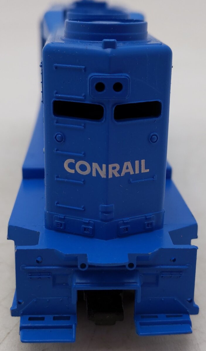 Athearn 2608 HO Scale Conrail GP-30 Diesel Locomotive #2231 VG/Box